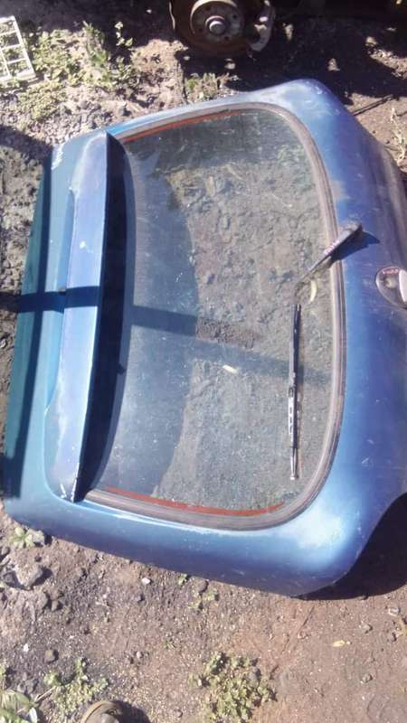 2000 Ford Fiesta Tailgate - Used