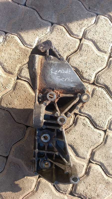 2006 Renault Scenic 1.6 16V Mounting