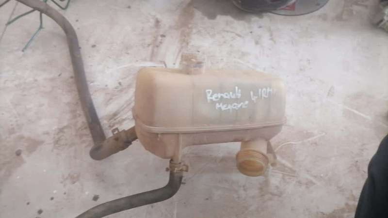 2006 Renault Megane Water Bottle