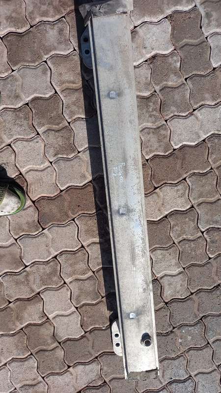 2013 Peugeot 308 Rear Bumper Stiffener