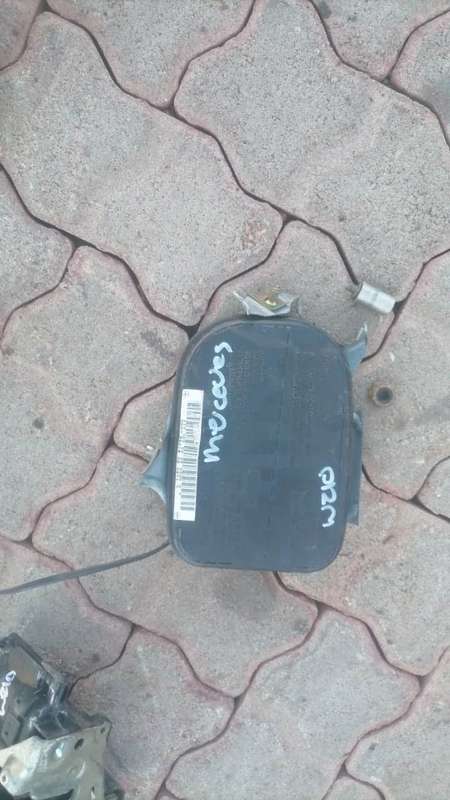 1996 Mercedes E Class W210 Left front door airbag