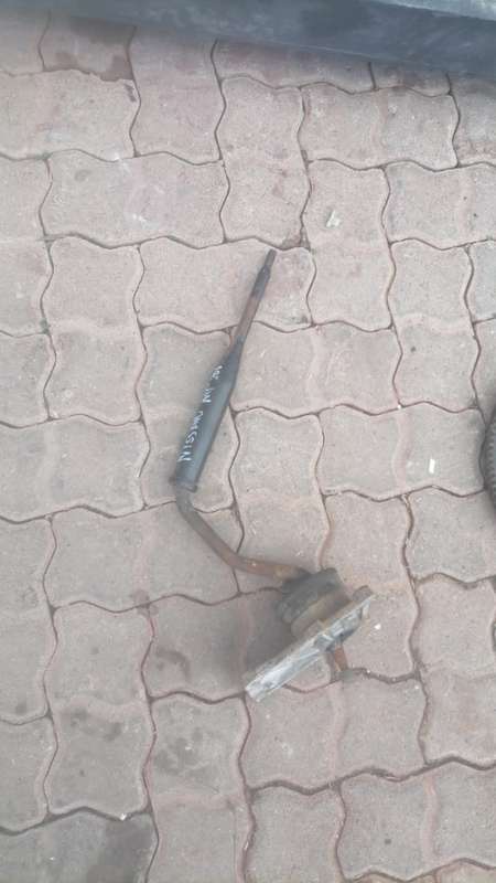 Nissan Np300 Gear Selector