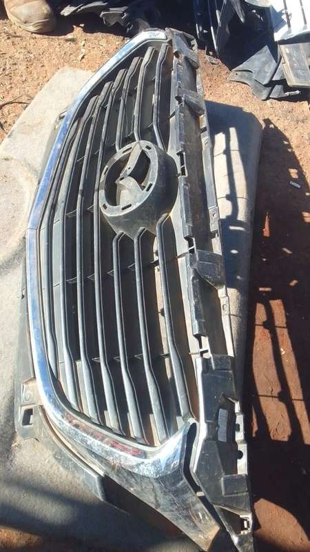 2016 Mazda CX3 Main Grille - Used