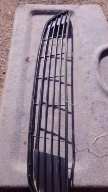 2010 Toyota Etios Front Bumper Grille - Used