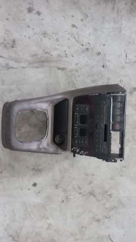 1998 Audi A4 B5 Centre Console/ Climate Control