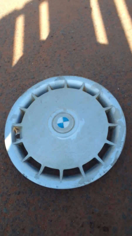 BMW E30 Wheel Cap - Used