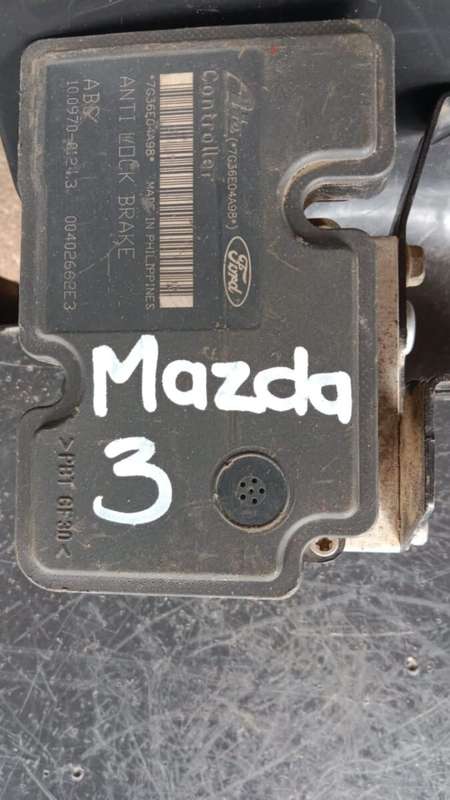 2006 Mazda 3 ABS Pump -