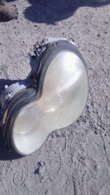 2005 Mercedes Benz W203 Left Headlight -