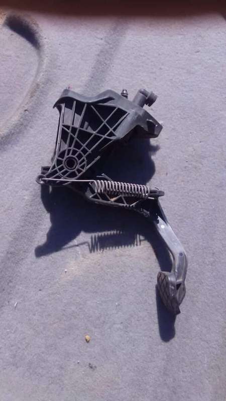 2012 Volkswagen Polo Vivo Clutch Pedal -