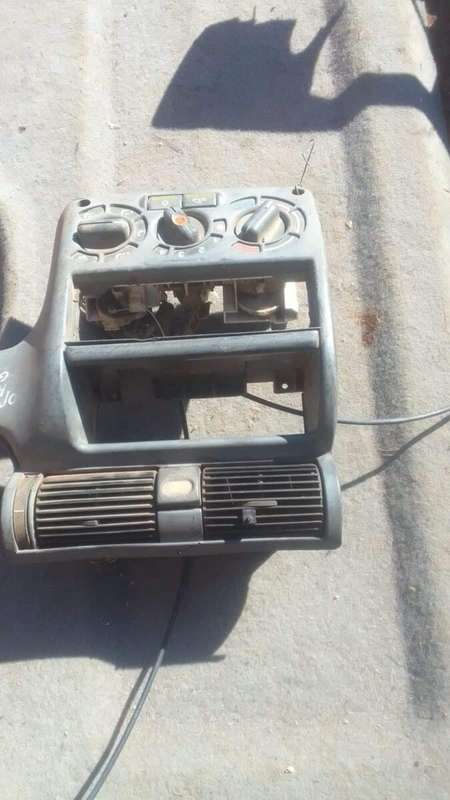 1996 Opel Astra Centre Dash Air Vent -
