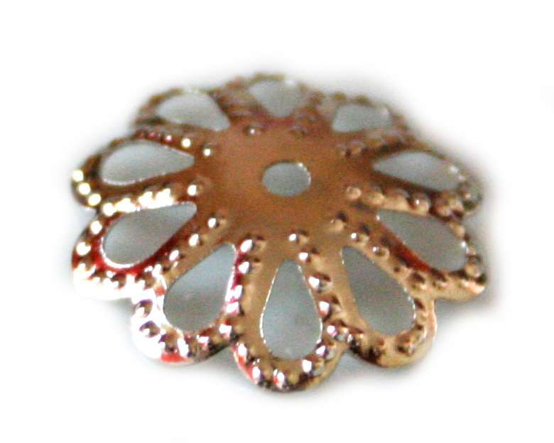 20 x Silver flower pattern beadcap, 14mm