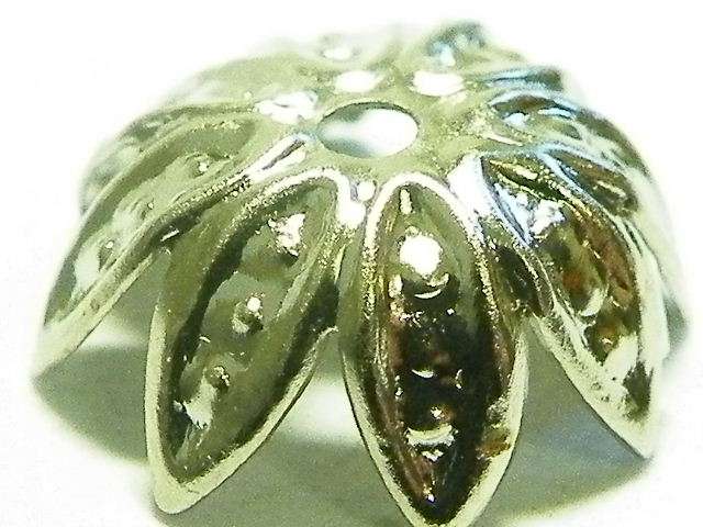 50 x Bead cap lotus flower in thin silver metal 13mm