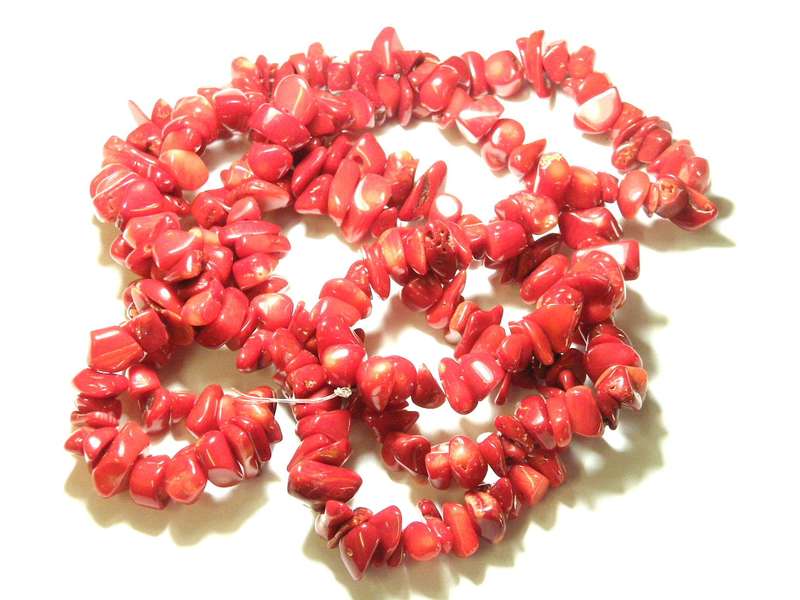Red Coral Chip string, 80cm