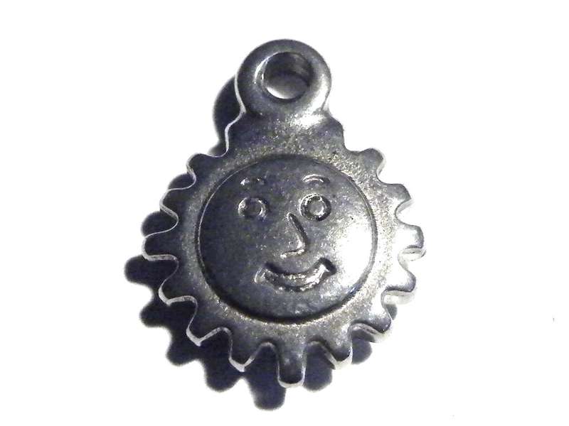 Sun face charm in stainless steel 15mm with loop