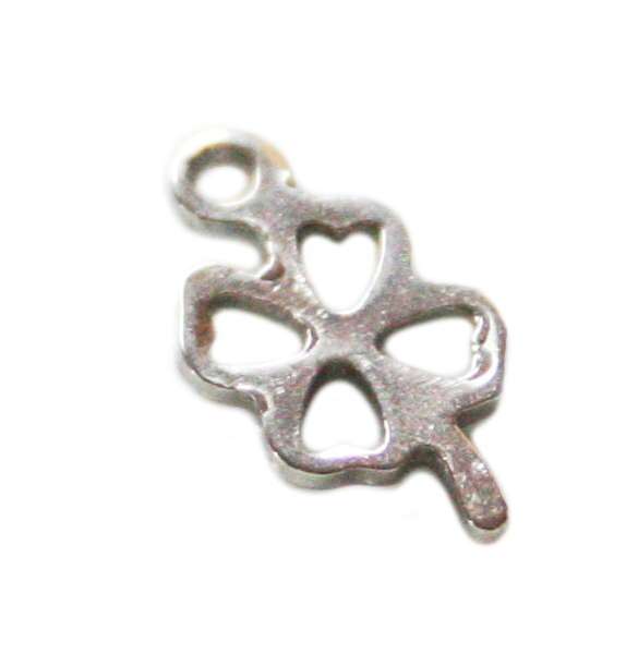 4 x Clover charm in stainless steel, 12mm