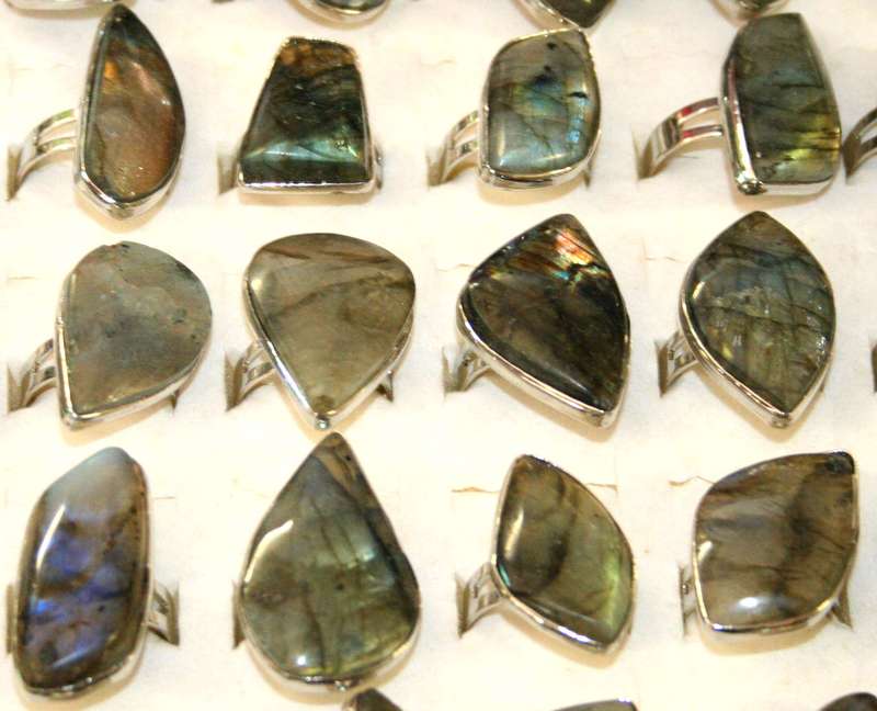 Dress ring w Labradorite, adjustable