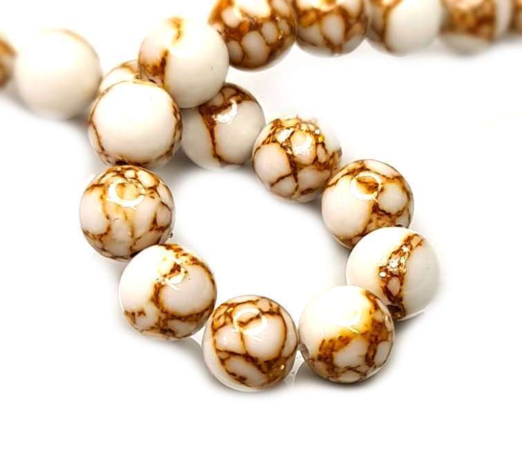 Cream w gold resin bead string, round, 8mm, 40cm