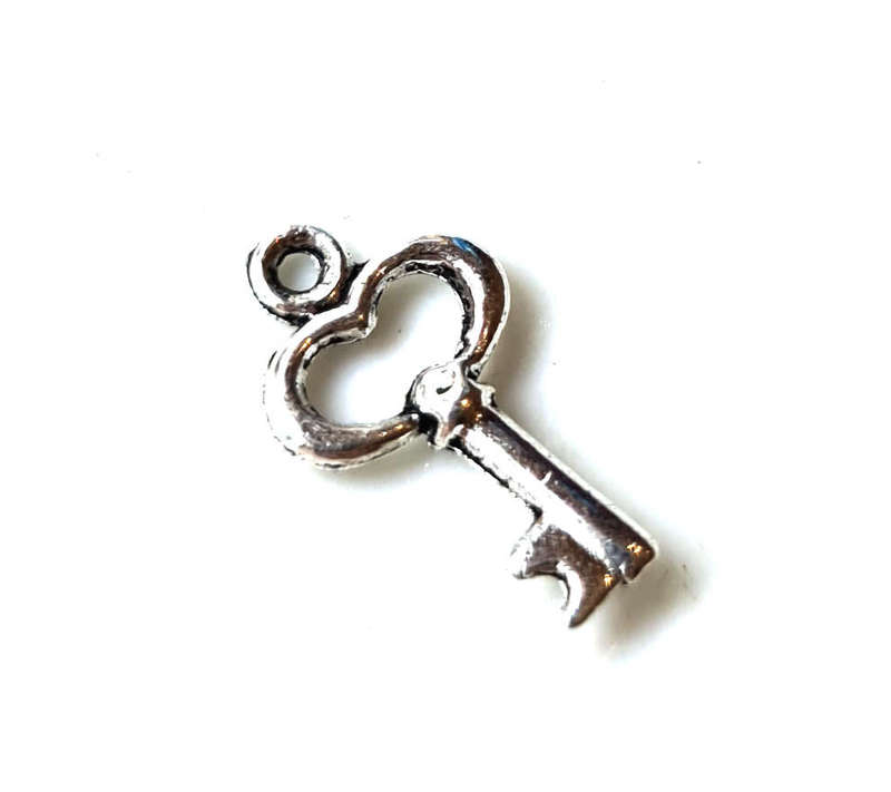 5x Key charm, 16mm