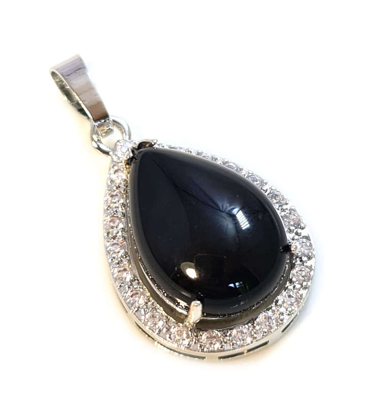 Onyx drop pendant w rhinestones, 36mm