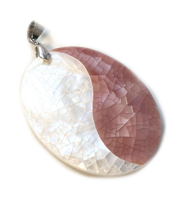 Mother of Pearl swirl pendant, 57mm