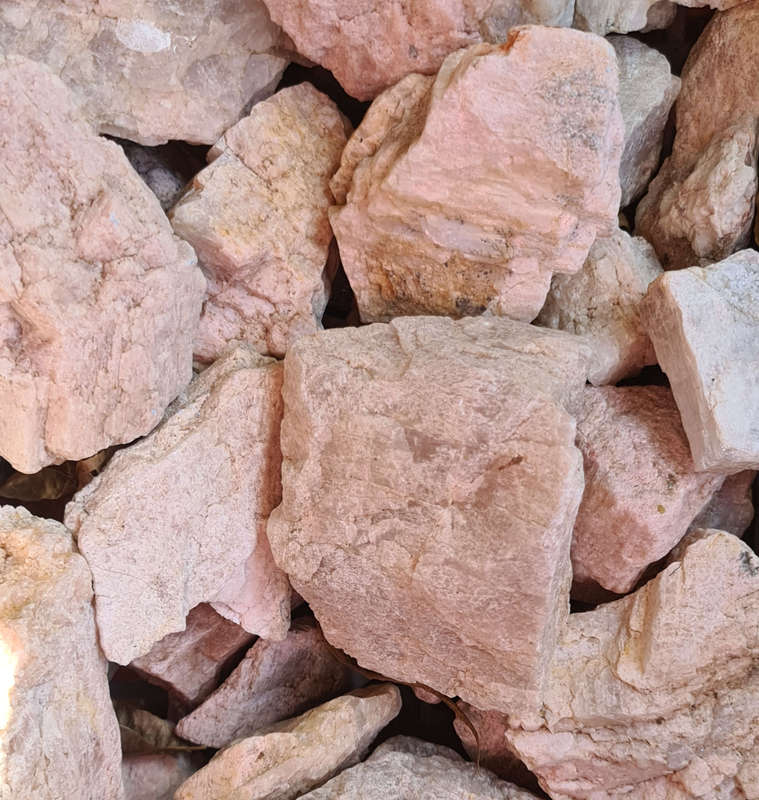 Rough Pink Petalite, 4-10cm