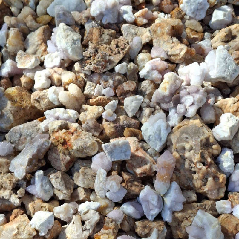 Mpumalanga Quartz, lower quality amethyst and quartz