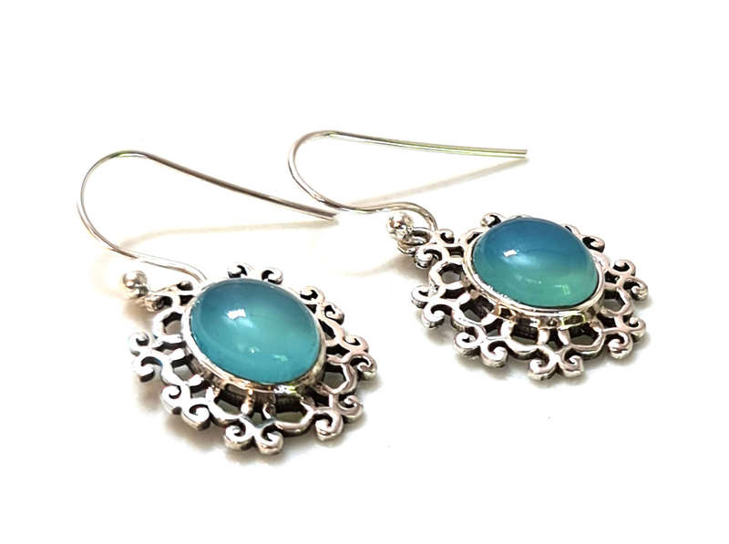 Blue Chalcedony cabochon earrings in 925 silver, oval, 34mm