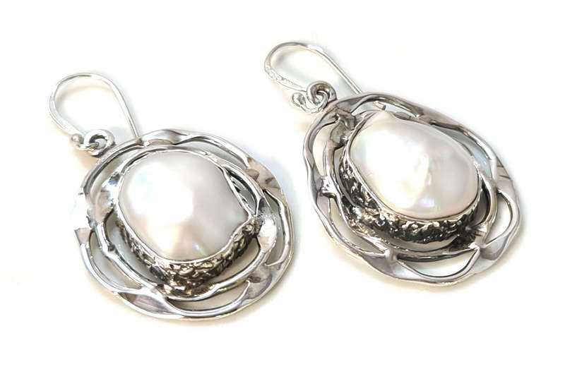 Freshwater Pearl earrings in 925 silver, freeform, 45mm