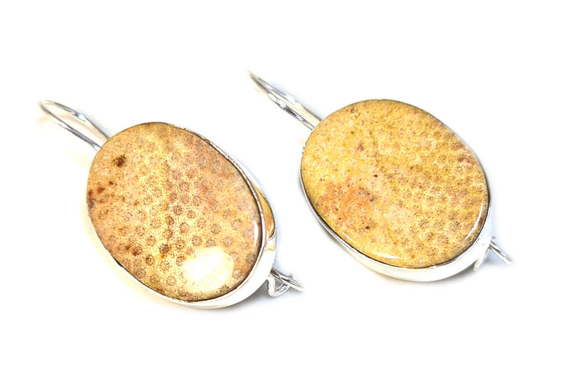 Fossil Jasper cabochon earrings in 925 silver, oval, 37mm