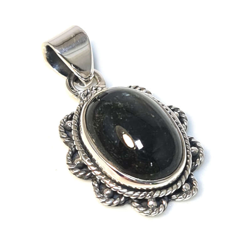 Black Star Stone pendant in 925 silver, oval, 32mm