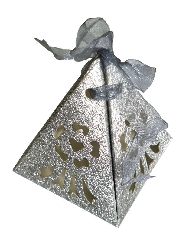 DIY fold gift box, silver w ribbon, 7cm