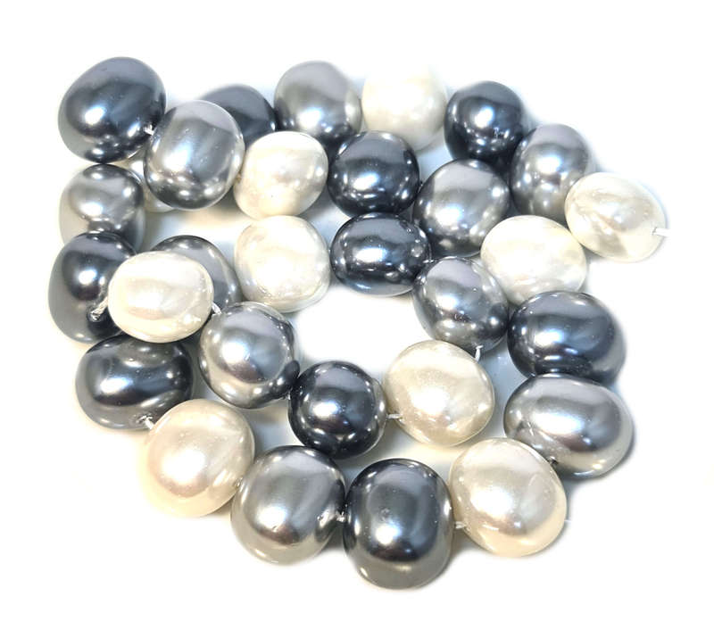 Shell pearl string, oval - cream, dark grey, silver, 12x16mm, 40cm