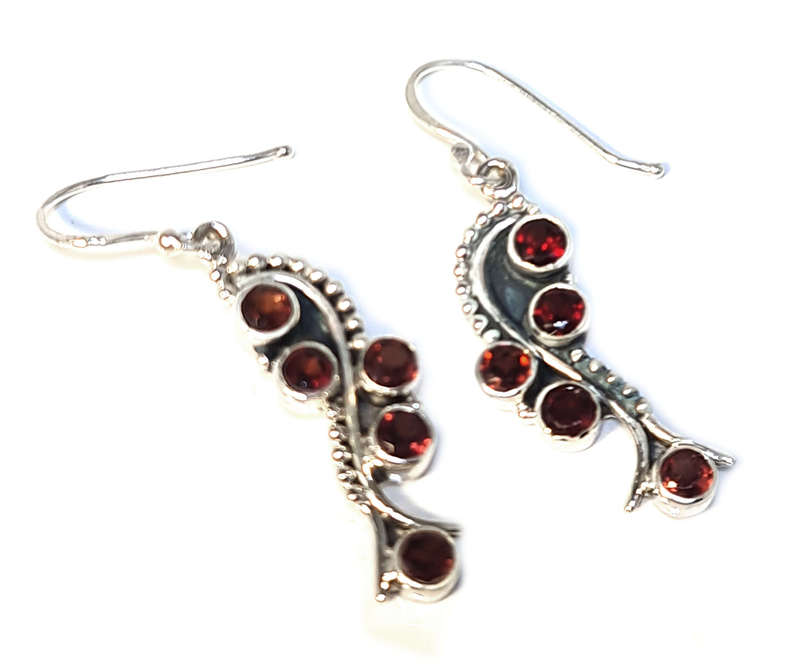Garnet earrings in 925 silver, 42mm incl. hook