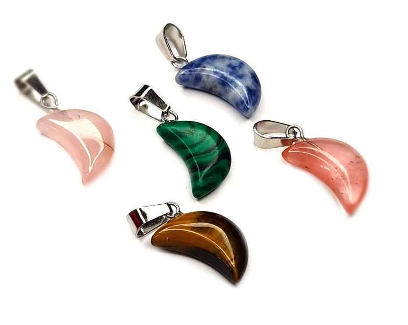 Gemstone moon pendant, 28mm