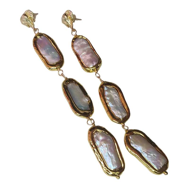 Biwa Pearl drop earrings w elephant stud, gold base, 105mm
