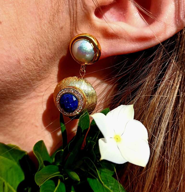 Freshwater pearl & Lapis Lazuli w CZ earrings, gold base, 45mm