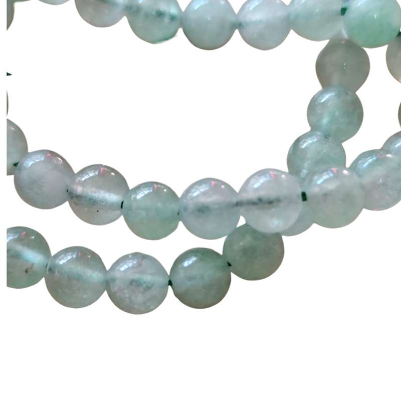 Light Green Aventurine string, round, 6.5mm, 38.2cm