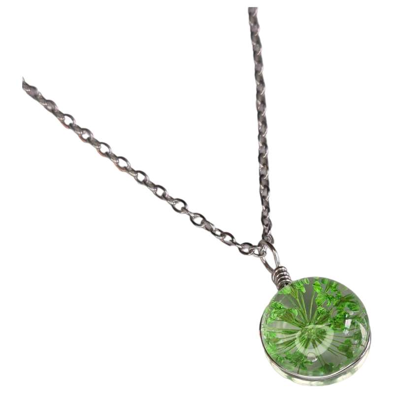 Dried flowers necklace on chain, green, 45cm
