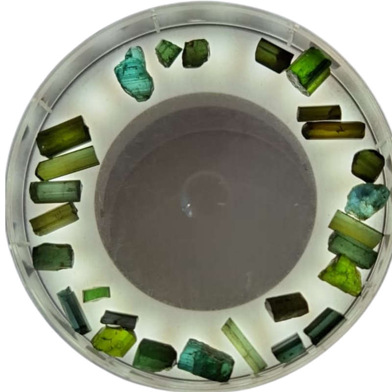 Green tourmaline rough piece 5-9mm