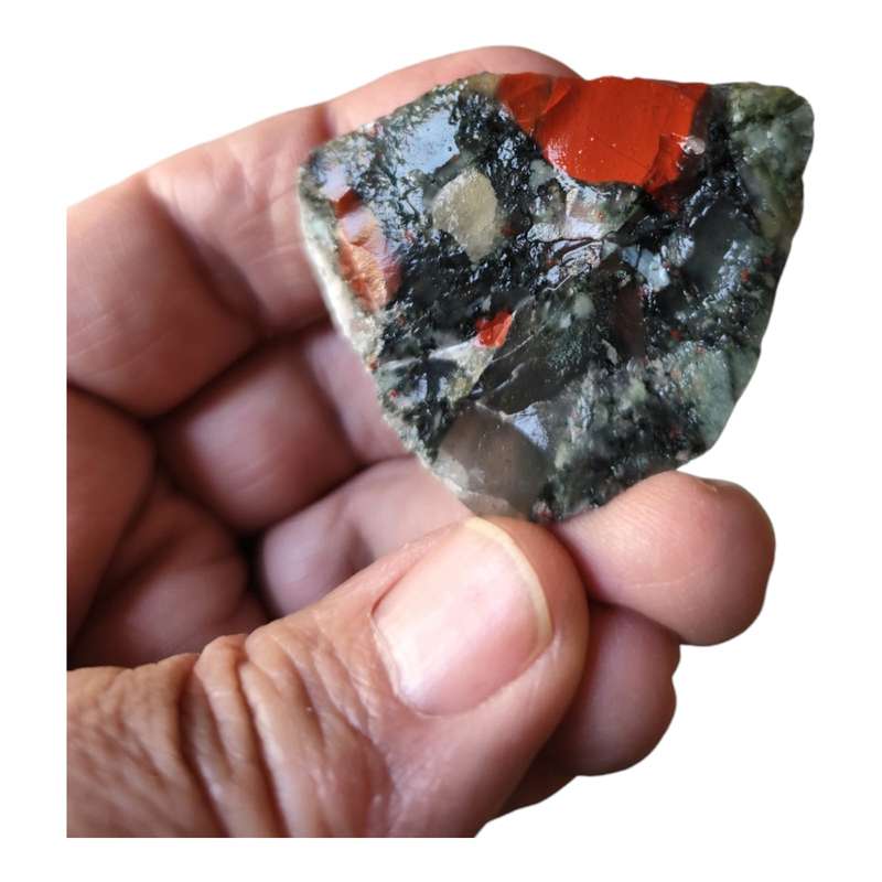 Rough Swazi Blood Stone. Aprox 4-5cm
