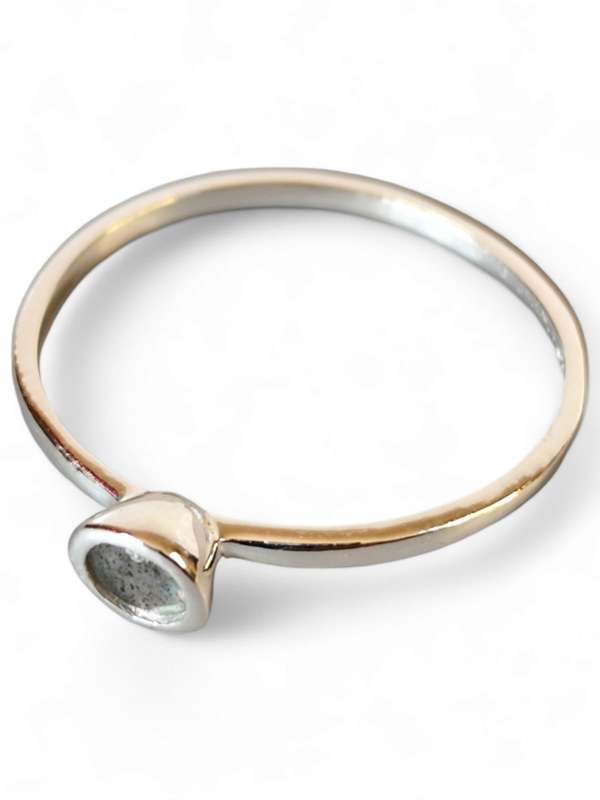 Labradorite ring in 925 silver, Round, size 9