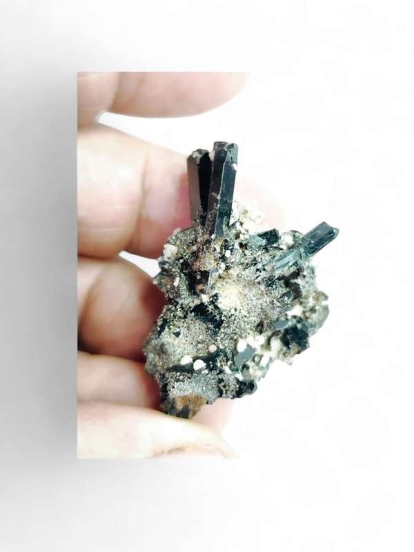 Aegerine and feldspar, Zomba, Malawi, thumbnail size