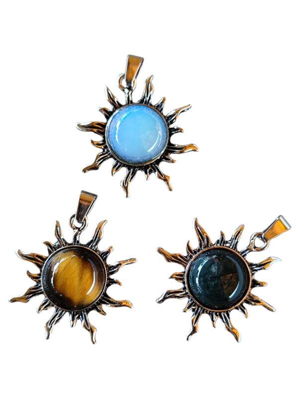 Sun Pendant with assorted stone, 3.5 x 3.5cm incl. bail