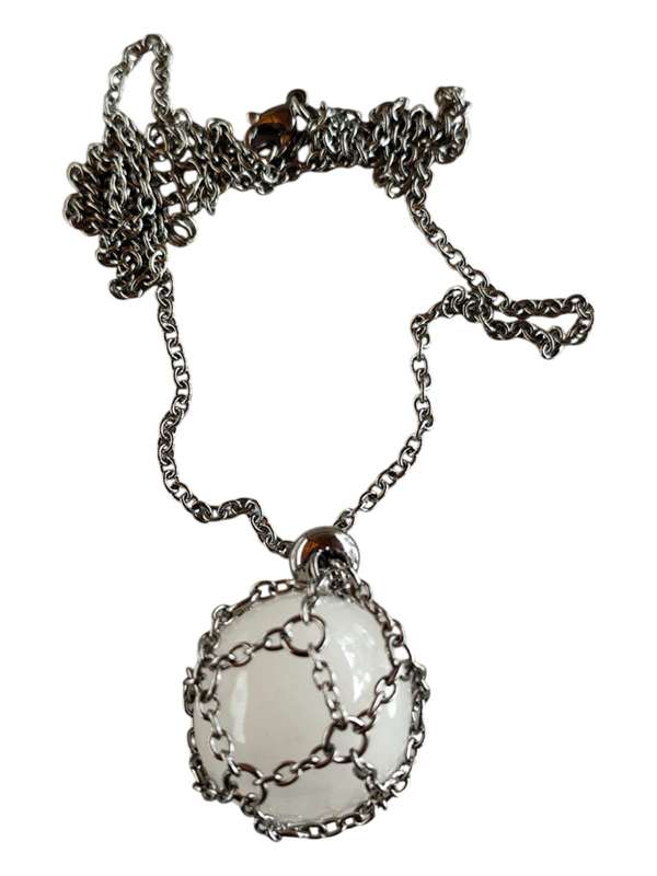 Tumbled Quartz trapped in chain net necklace, Stainless steel, 60+5cm