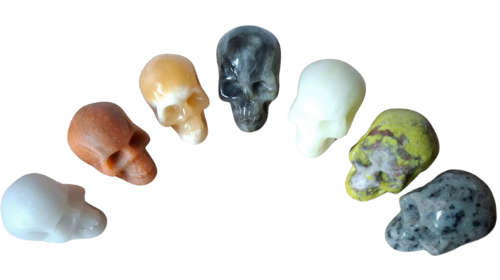 Skull carving, assorted, 40mm