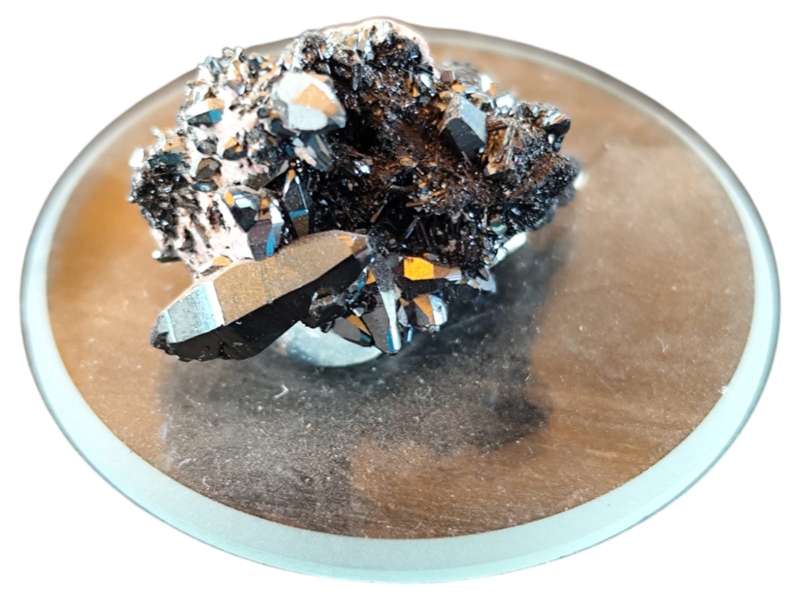 Hematite, N'chwaning mine in the Northen Cape, 2.7 x 1.4 x 1.7cm