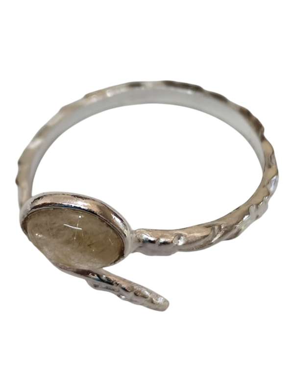 Rutilated quartz ring in 925 silver, Oval, size 7