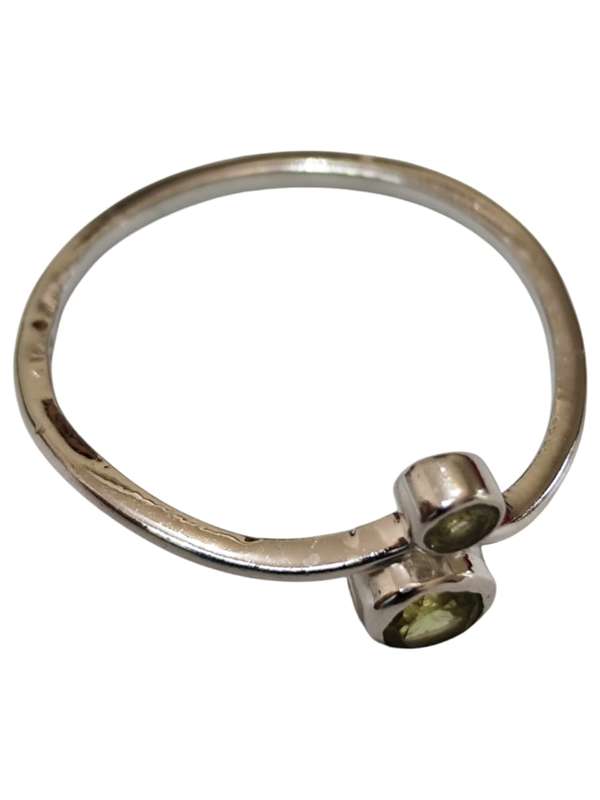 Peridot ring in 925 silver, Round, size 8