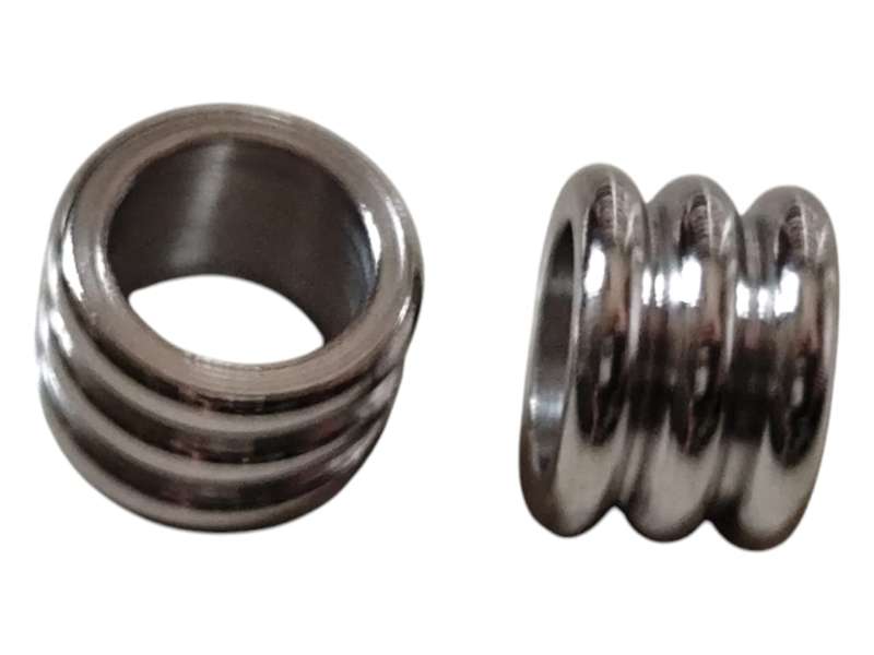2x Three Ringed bead in stainless steel, 6 x 4.2mm, 4mm diameter hole