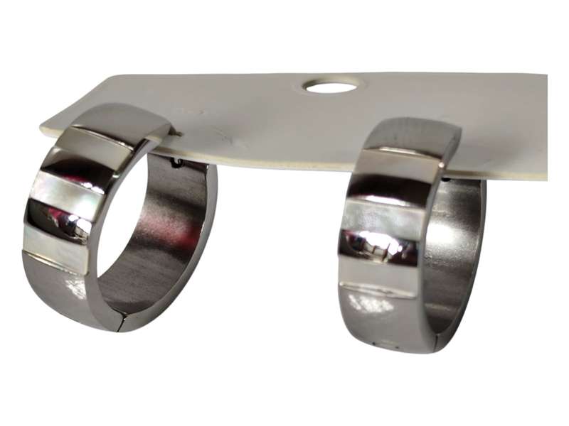 Mother of pearl striped huggie earrings, Stainless-steel, 0.7 x 1.9 x 1.9cm